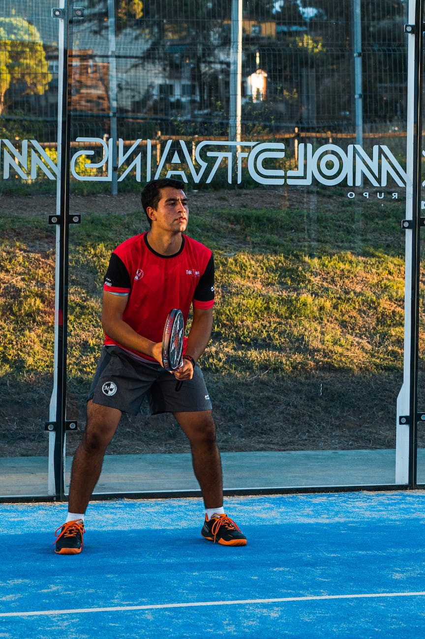 Découvrez les Secrets de la CUCHILLA au Padel