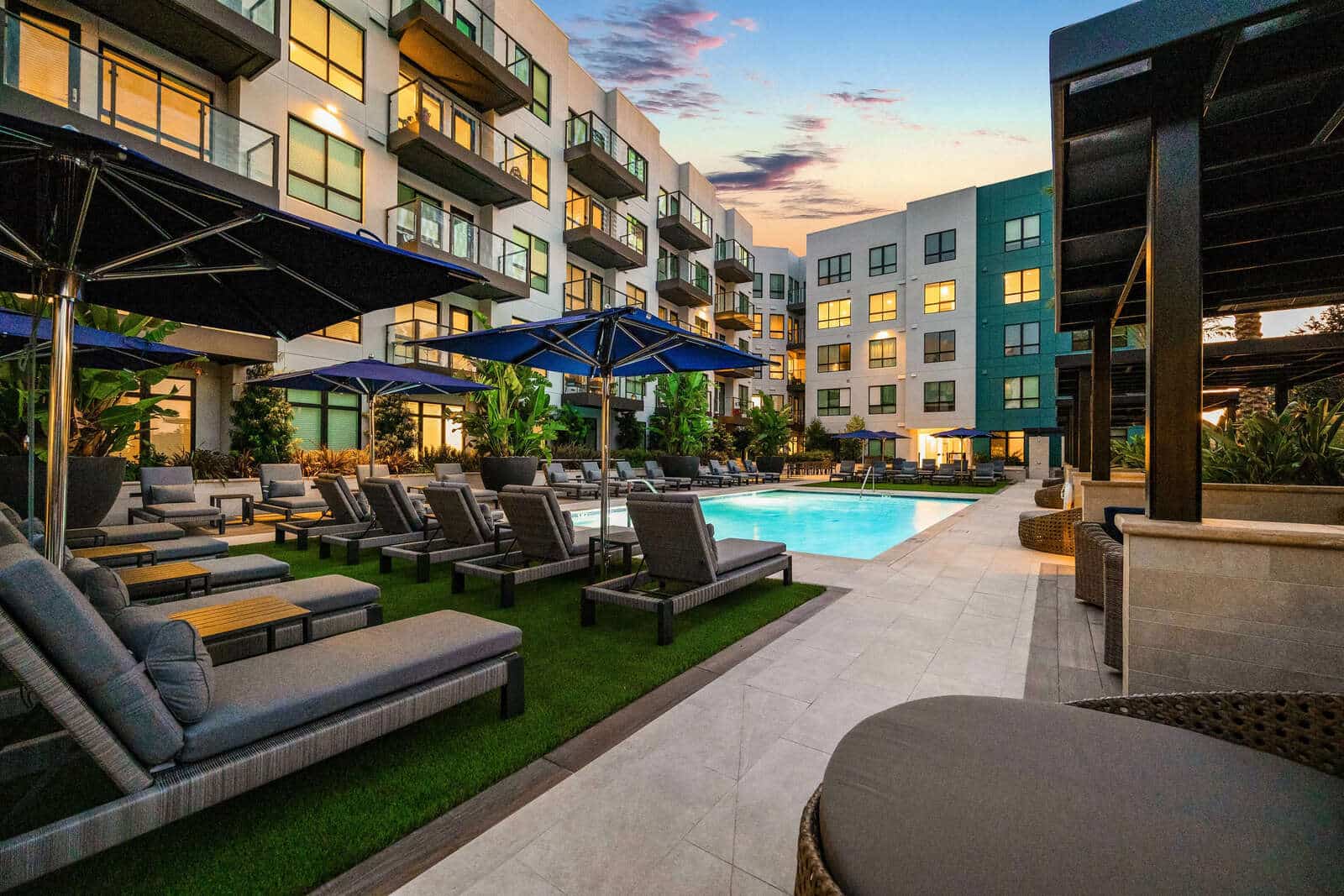 Hanover RiNo Denver Pool