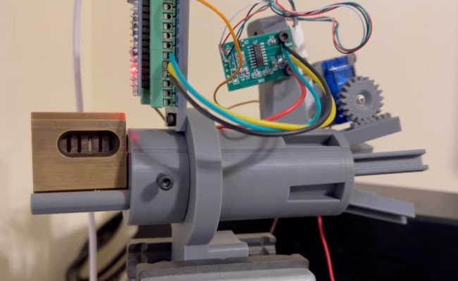 This Robot Picks Locks Using Brains Instead Of Brawn | Arduino Blog