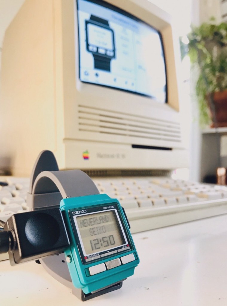 Seiko WristMac sur Macintosh Repository