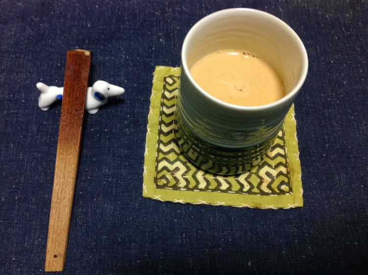 牛乳だけのチャイできあがり！