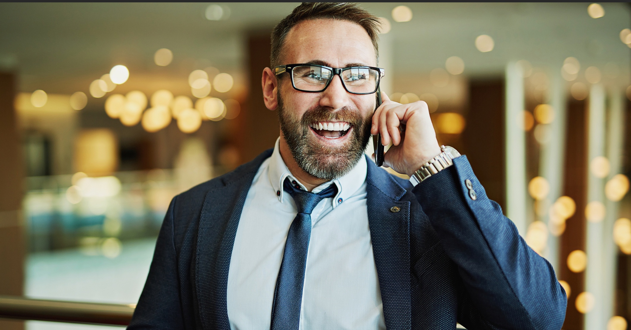 25 Ways To Build Charisma - Artistic Vintage Design - Ultra HD