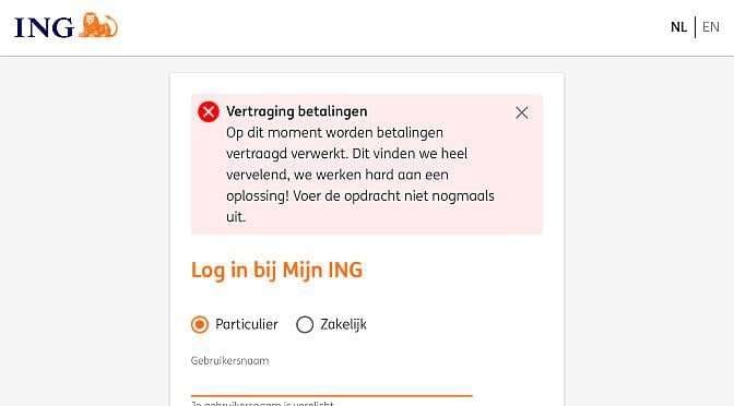 Ook laat op de maandagavond lijkt de storing bij de ING getuige de waarschuwing nog altijd niet opgelost