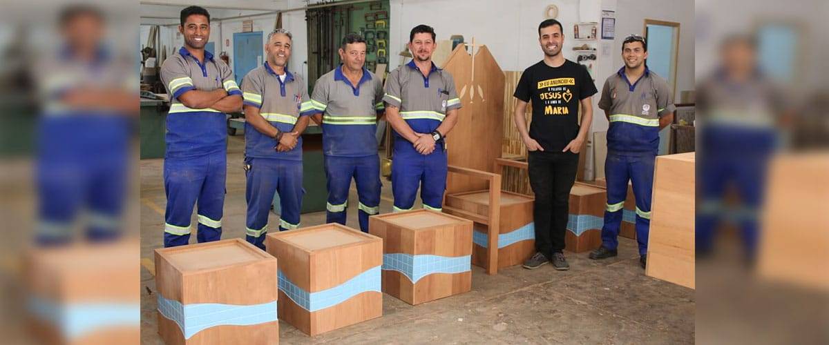 Santuário apresenta mobiliário desenvolvido especialmente para a festa da Padroeira