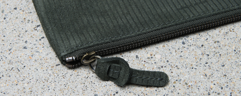 Hender Scheme (エンダースキーマ) のポーチが入荷しました。 - BLOG