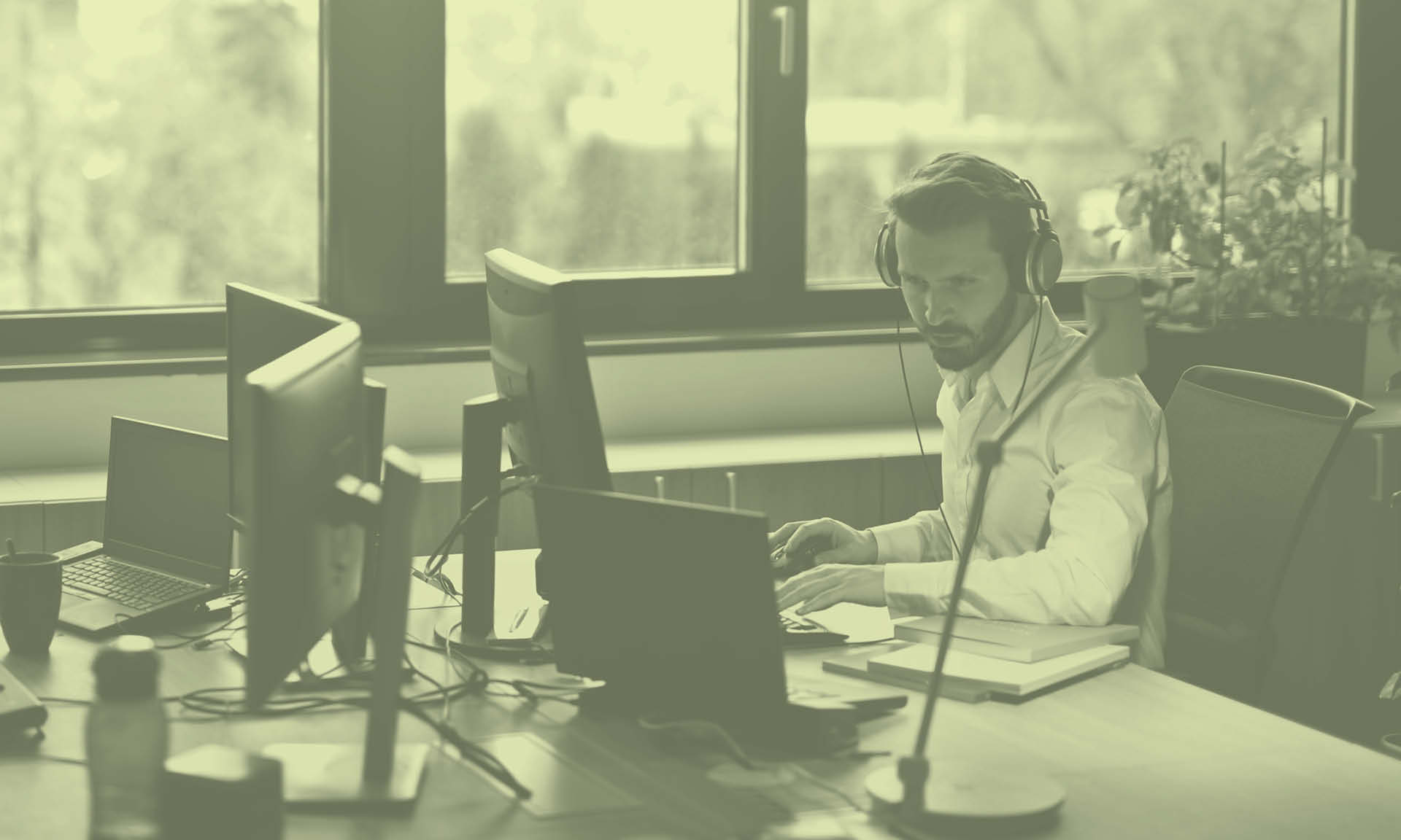 Deploying A Business Intelligence Solution - Artistic High Resolution Abstract Backgrounds | Free Download