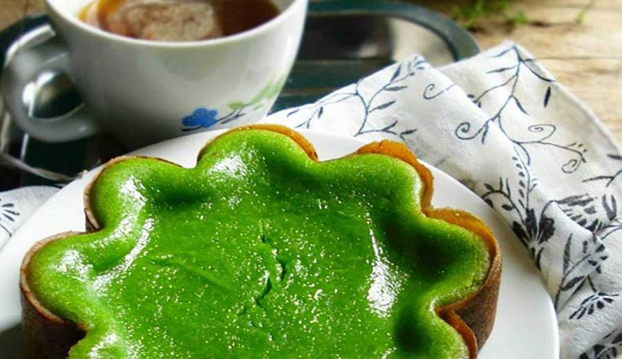 Makanan Khas Dumai Bolu kemojo via merahputih.com ala tim duniamasak.com