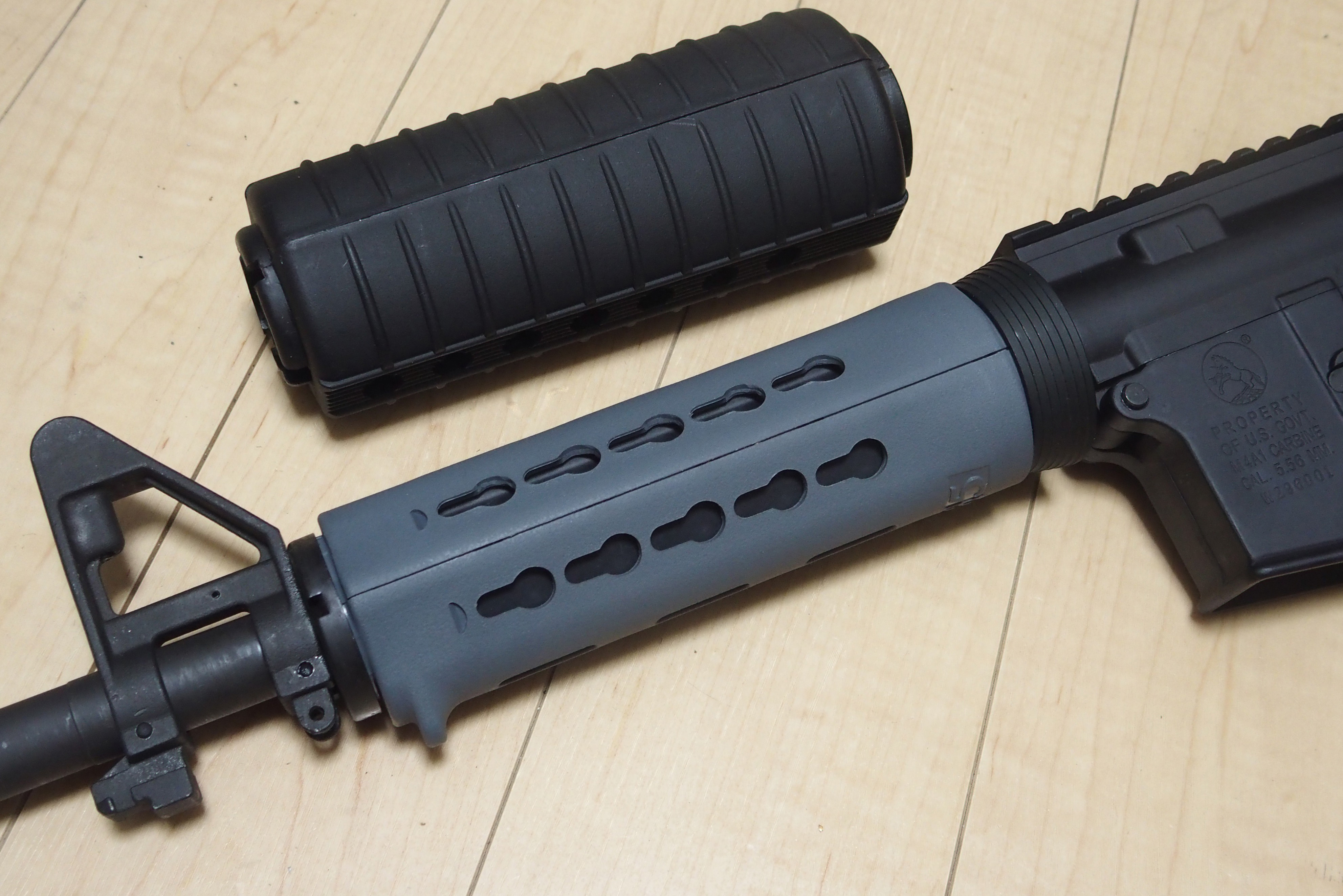 実物 B5 Keymod Carbine Length ハンドガード 実物 B5 Keymod Carbine Length ハンドガード