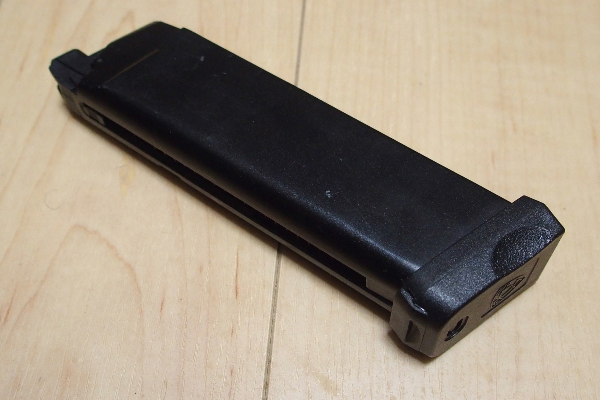 APSグロックマガジン APS 製 】 APS Co2 GBB ハンドガン対応 23連 スペアマガジン 金属製 BK