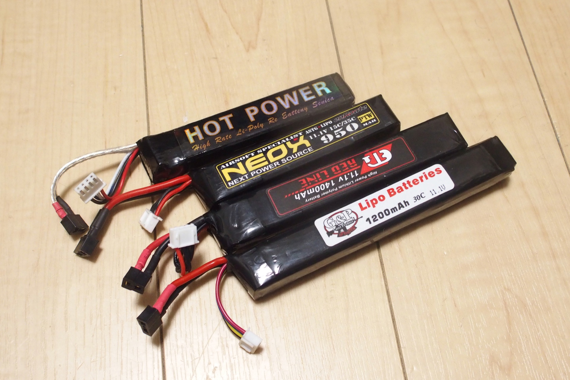 トレポン用のバッテリーのコネクタを、マイクロディーンズからXT30に