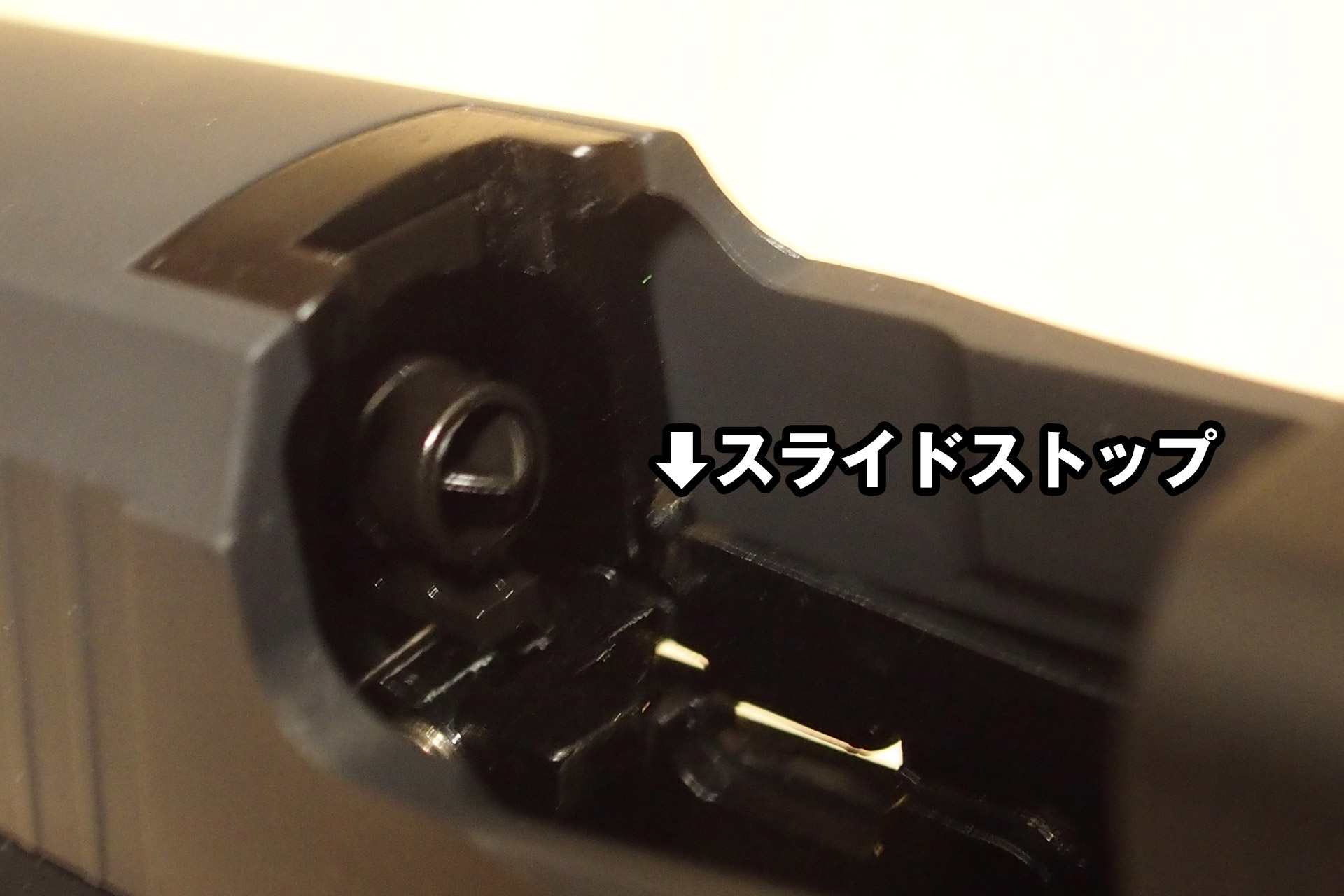 大リニューアル！タナカ SIG P220 IC 陸上自衛隊バージョン ガス