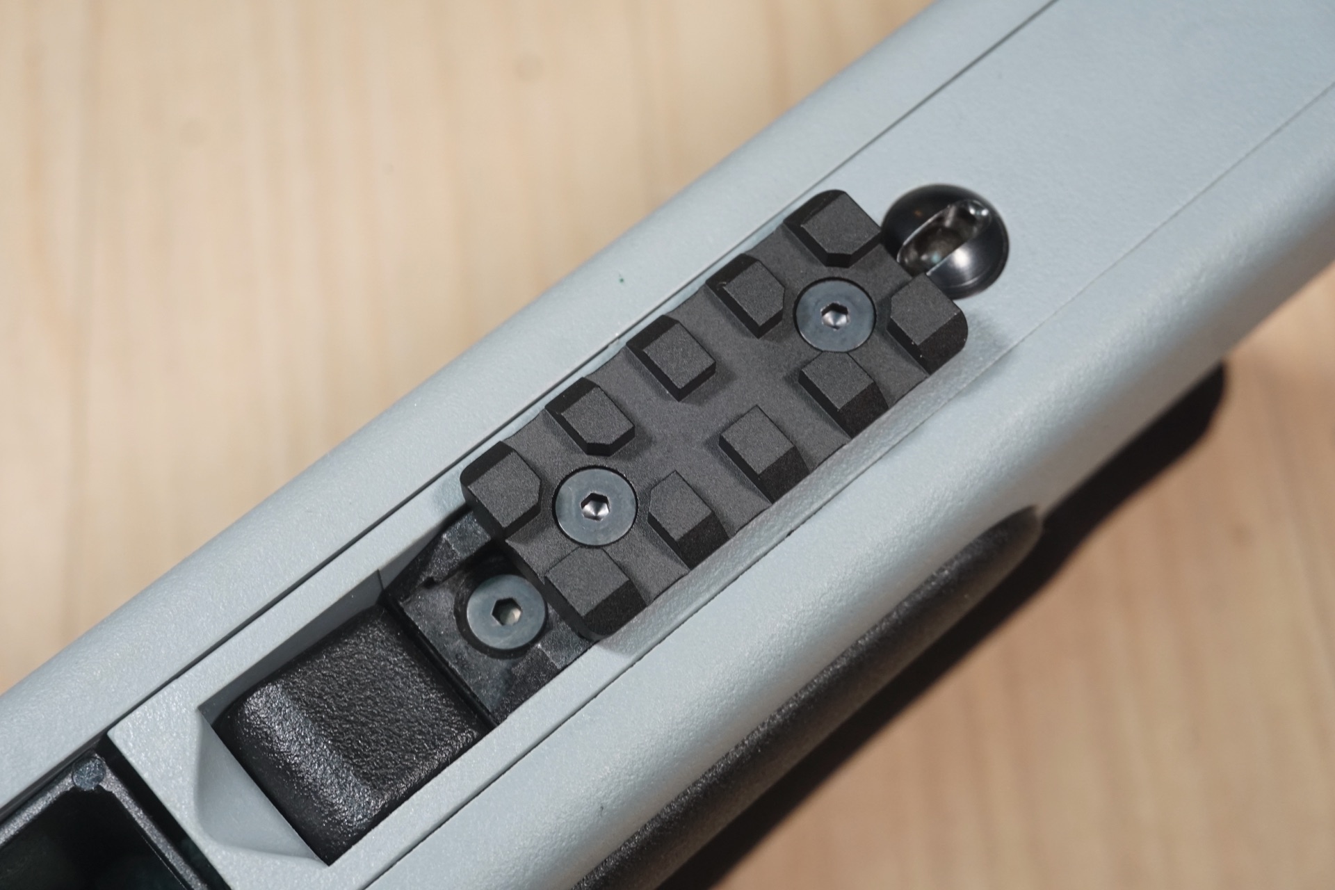 ASG/MODIFY STEYR SCOUT用のアンダーレールを買いました