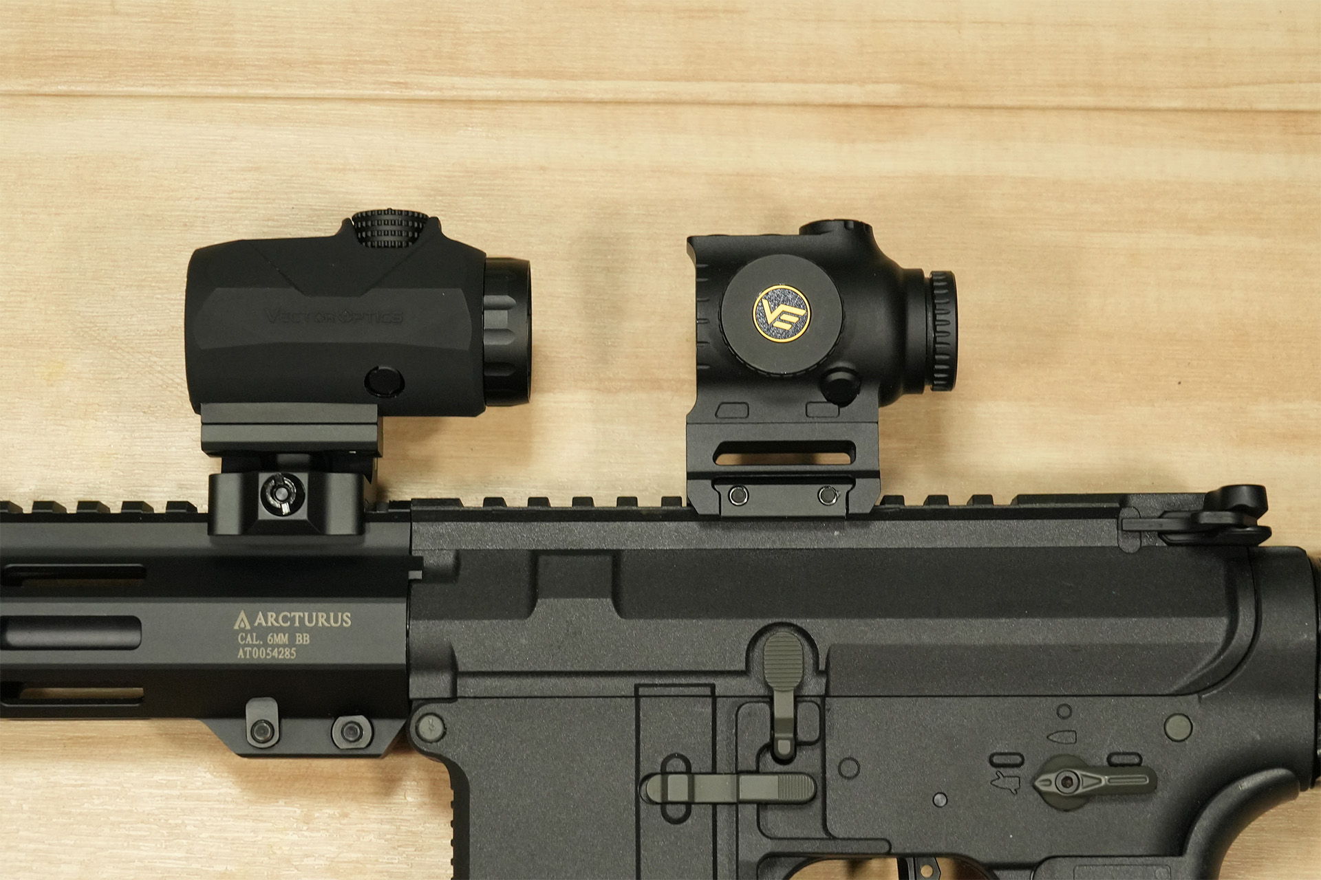 VectorOptics コンパクトマグニファイア、MARVERICK 3×22 Magnifier