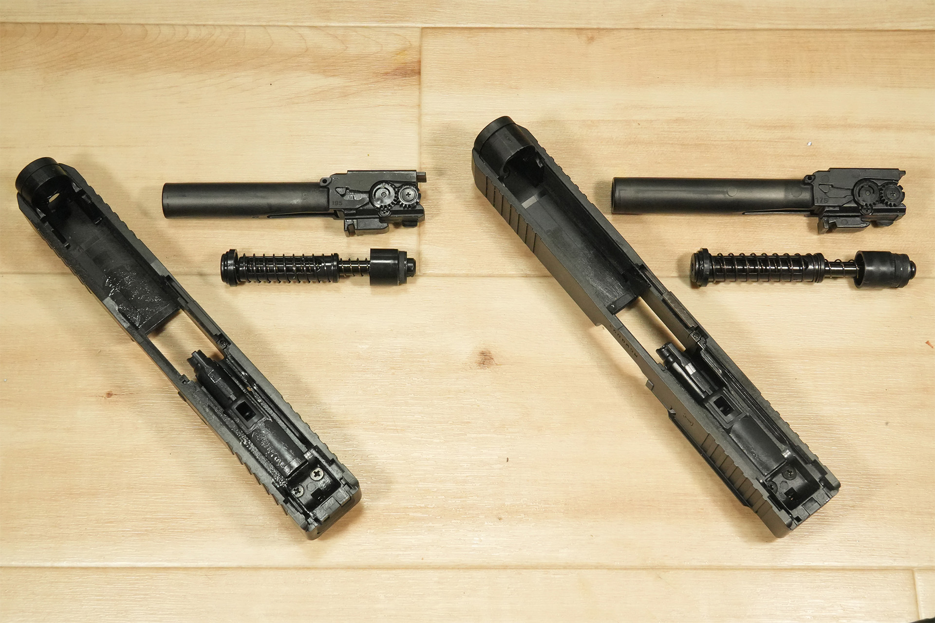 東京マルイ G19 Gen5 MOSをG17 Gen5 MOSと比較しながら分解していき