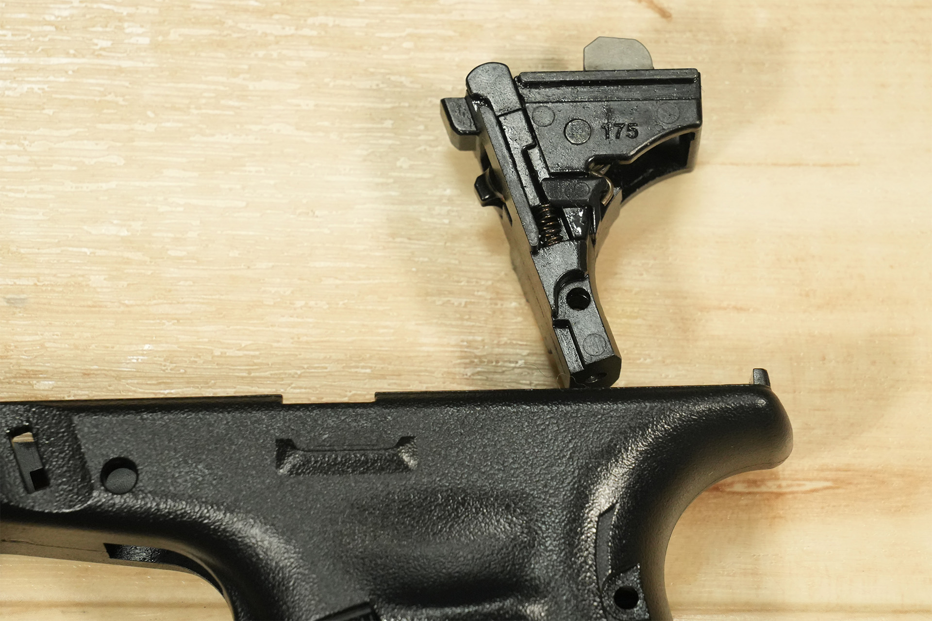 東京マルイG19 Gen5 MOSのパーツをG17 Gen5 MOSに移植して 東京マルイG19 Gen5 MOSのパーツをG17 Gen5 MOSに移植して