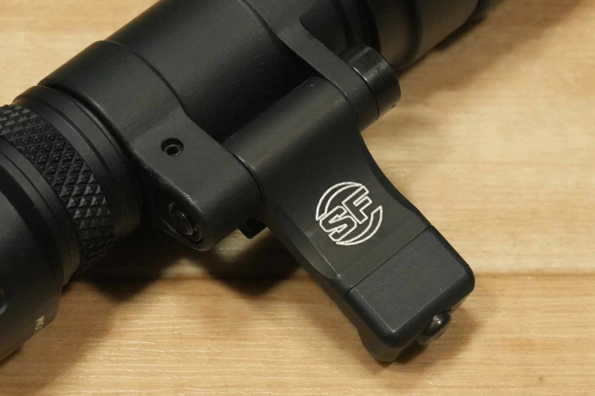 M300C (M340C) スカウトライト M-LOK&20mmレールマウント SUREFIRE
