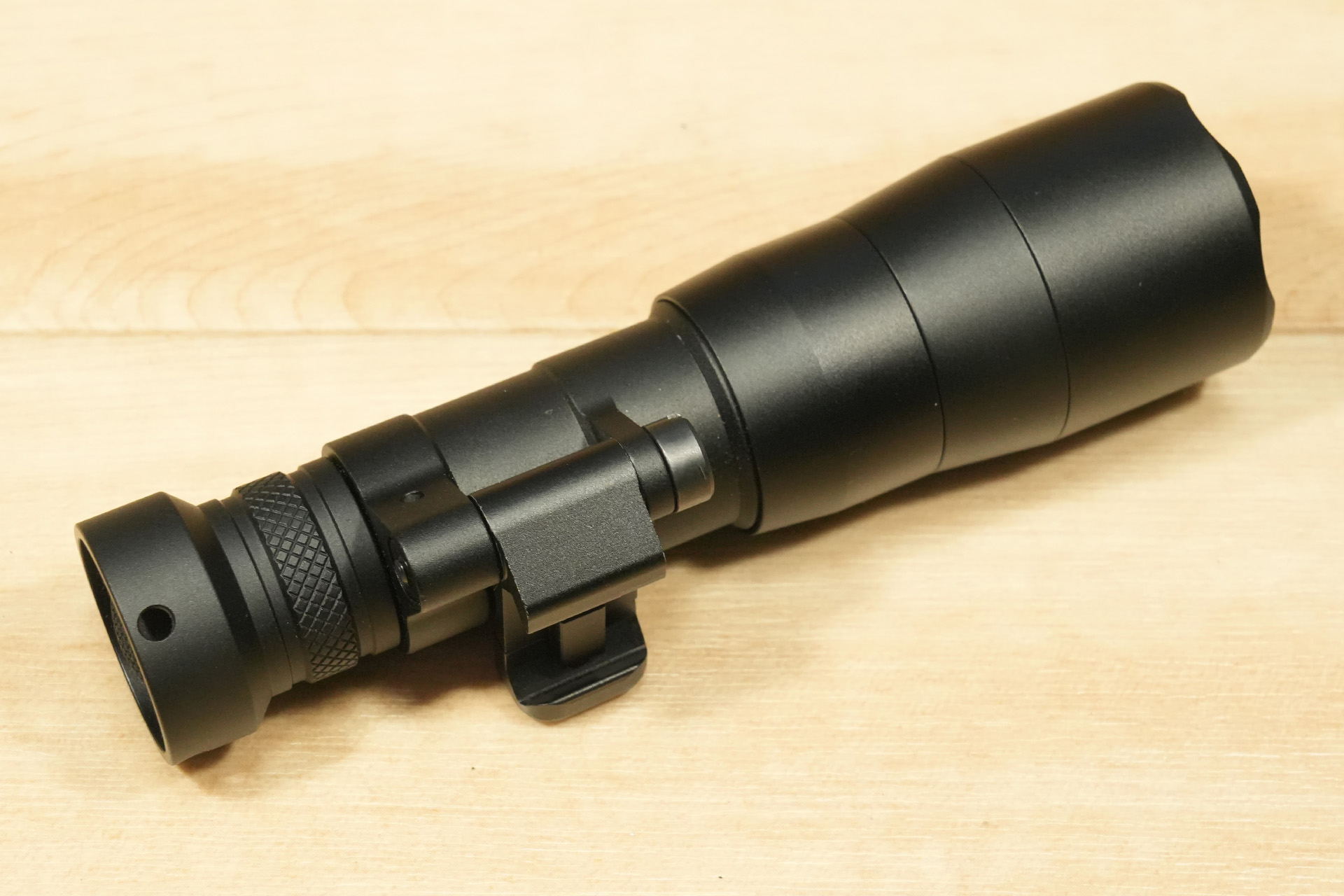 infraim TB340 ターボ タクティカルスカウトライト Swivel Picatinnyの