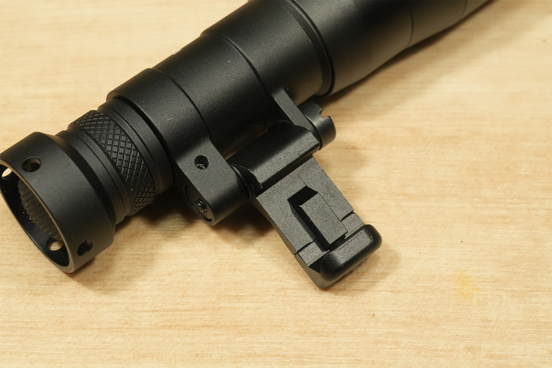 infraim TB340 ターボ タクティカルスカウトライト Swivel Picatinnyの