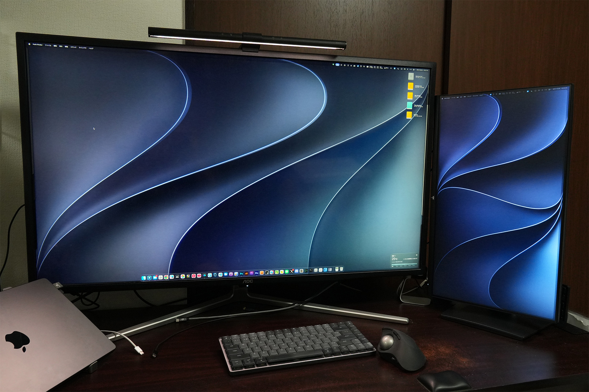 解像度WQHD(2560×1440)で縦置き可能なKTC 24インチ ゲーミングモニター