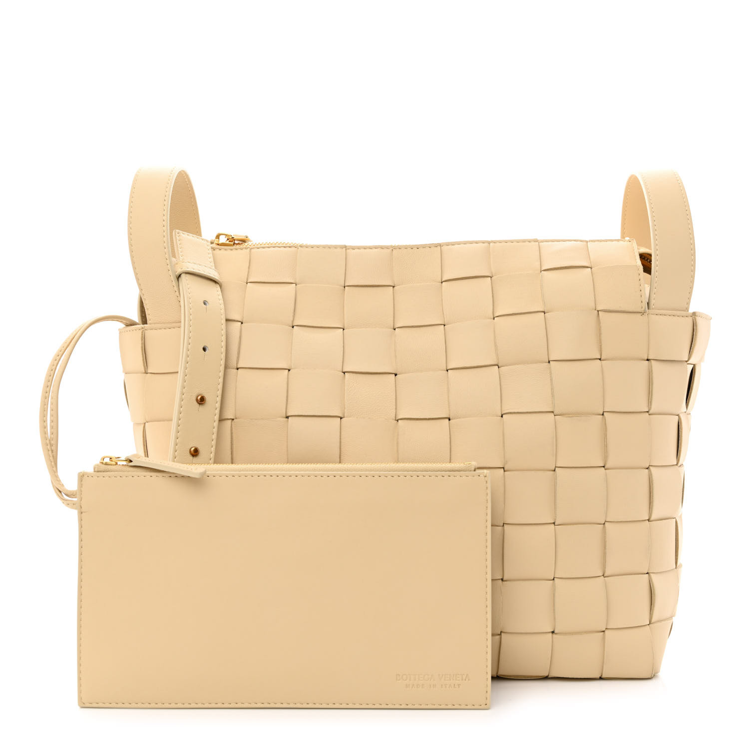 BOTTEGA VENETA 大きいサイズバッグ Bottega Veneta The Cassette Padded Leather Crossbody Bag