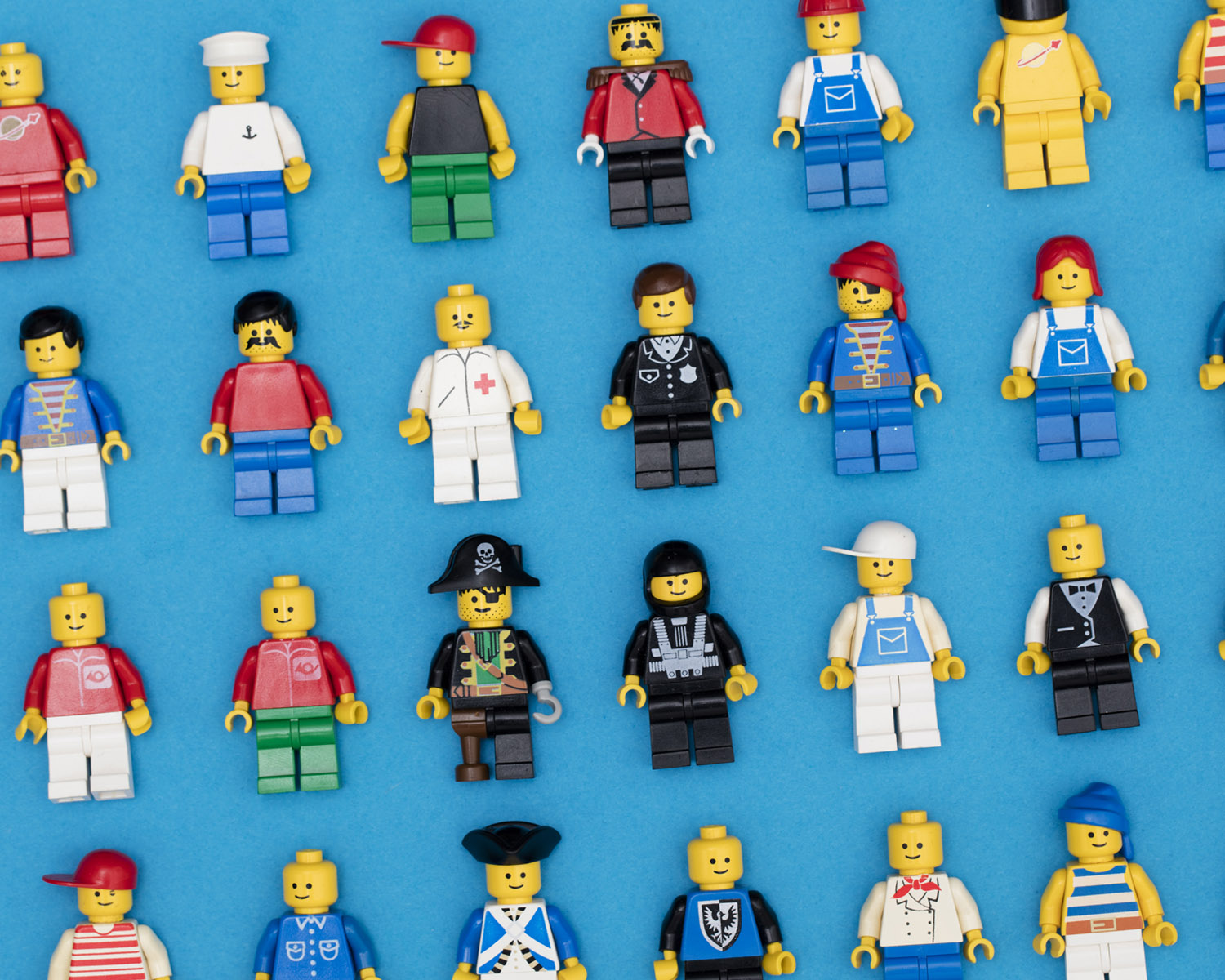 Background hero image for blog post: $How to Get Free LEGO Games