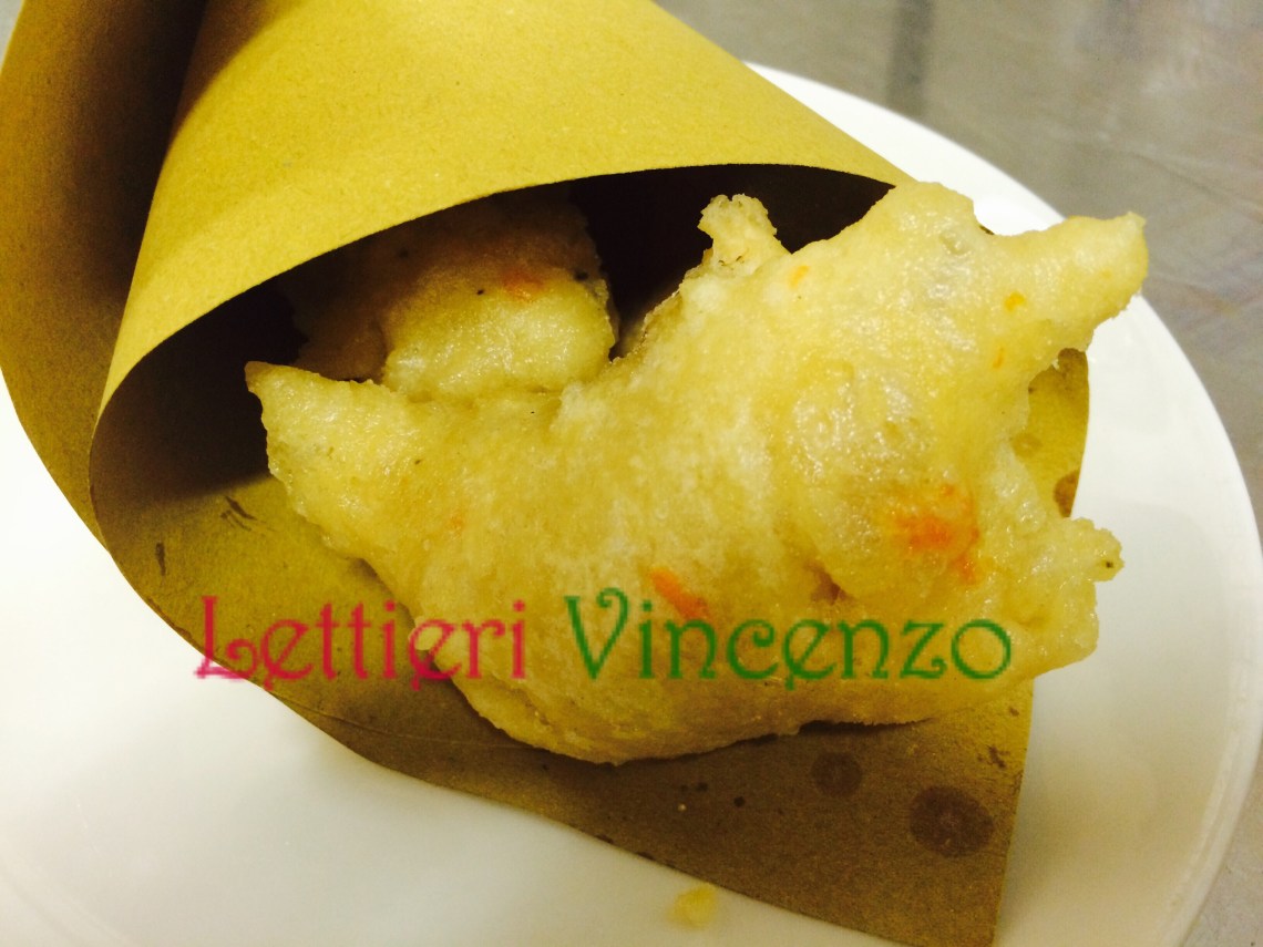 Le Zeppole Di Pasta Cresciuta Napoletane Con Le Cozze Lettieri Vincenzo