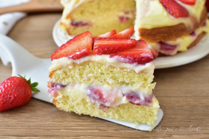 Torta Alla Crema E Fragole Ricetta Dolce Morbido E Semplice