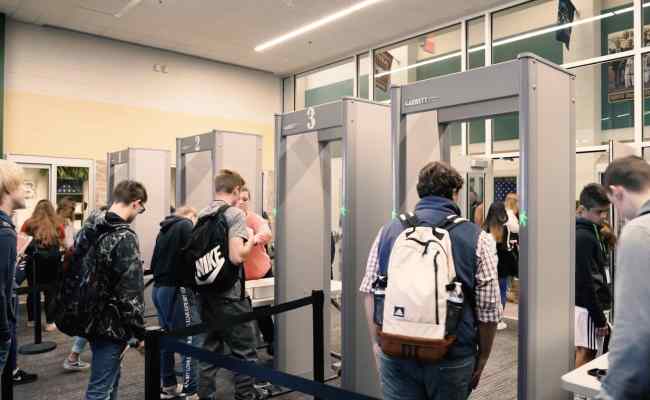 Metal Detectors In Schools - Blog @ HolmesCC
