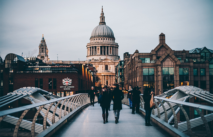 How to find a London office