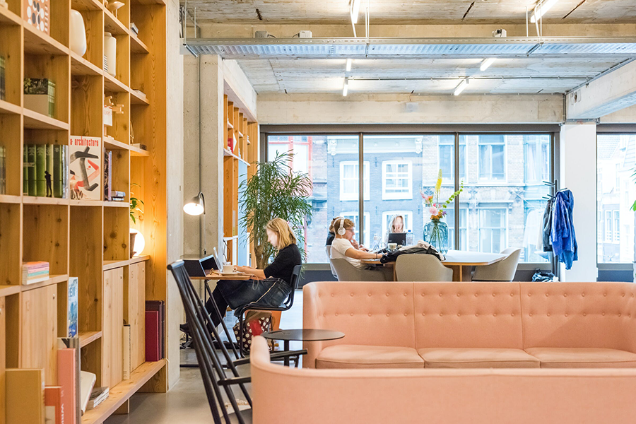 spaces - castle park offers the ultimate coworking experience.