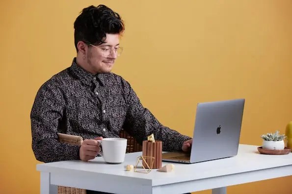 Lead Generation Marketing Tutorial For Beginner It Business Owners - Premium Gradient Picture Gallery - Mobile