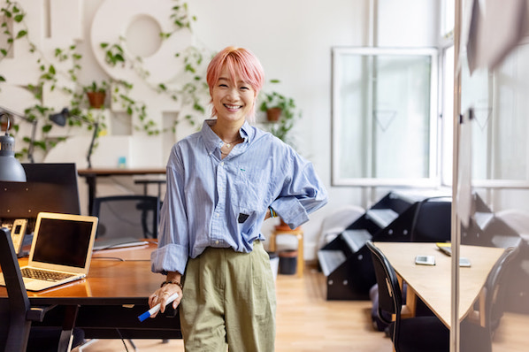 What Is Fetch API In JavaScript? How To Use It (with Examples)