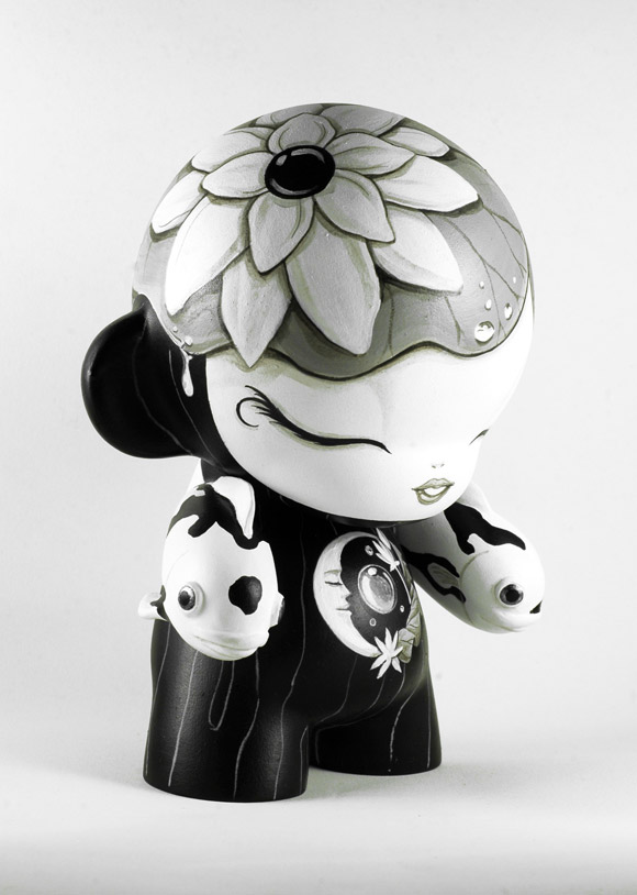 Professional appraiser helaine fendelman identifies and evaluates your collectibles and antiques country living editors select each product featured. UPDATE: The New Champions Of MUNNYWORLD - Kidrobot Blog