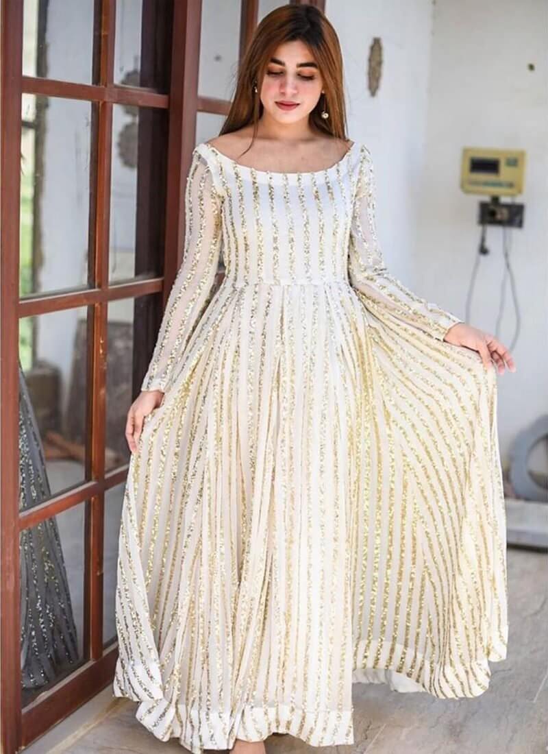 Indian Ethnic Wear Outfit 