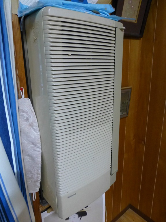 ナショナル窓用エアコンCW-C18KS-W ナショナル CW-C16KS-W/CW-C18KS-W