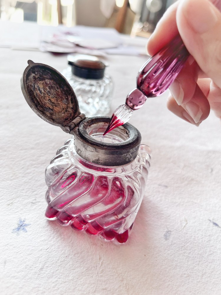 calligraphie plume de verre