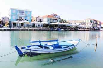 Lefkada : A guide!