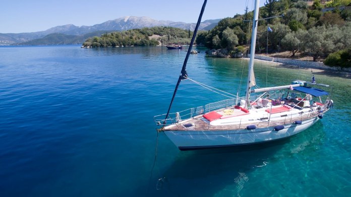 Lefkada Daily Cruise Sailing