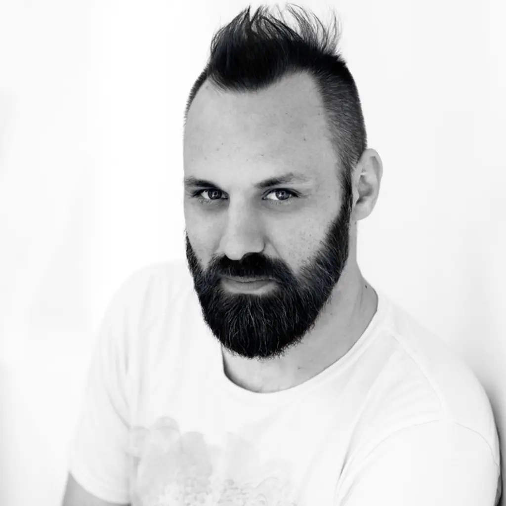 Stefan Bauer