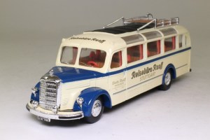 Matchbox Dinky : DY-10 : 1950 Mercedes Benz Omnibus Type D-3500