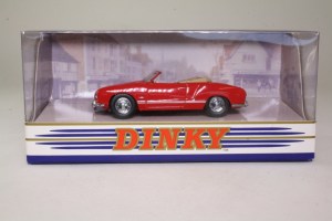 Matchbox Dinky DY-35 : 1968 Volkswagen Karmann-Ghia Convertible