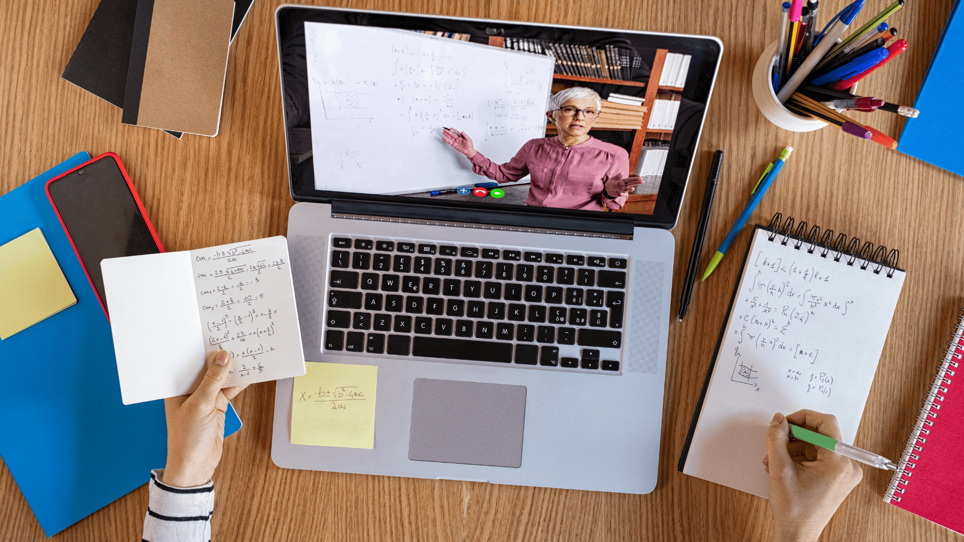 la digitalisation de l'éducation et de la formation en ligne