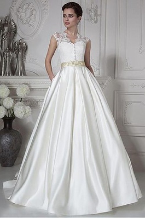 Robe de mariée col en reine longue avec épaules en dentelle Robe de mariée col en reine