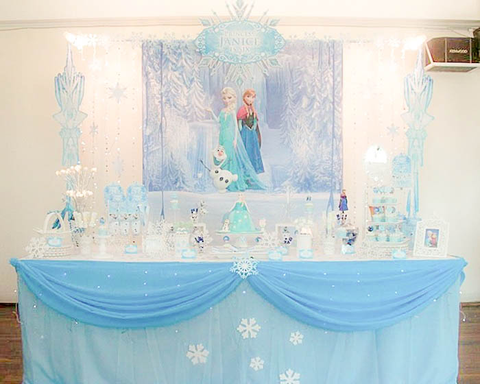 buffet d'anniversaire reine des neiges