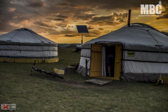 yourtes mongolia bike challenge