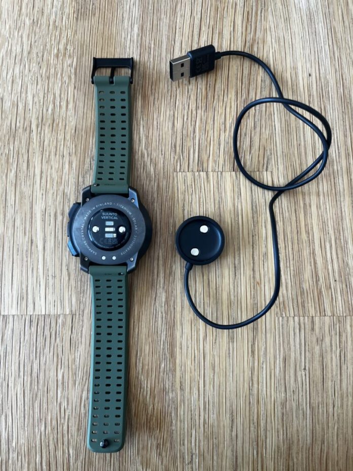 suunto-vertical-presentation-10-750x1000 Test de la montre Suunto Vertical : l’aventurière élégante à votre poignet
