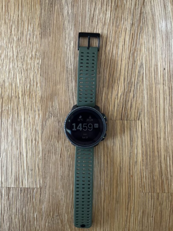 suunto-vertical-presentation-4-750x1000 Test de la montre Suunto Vertical : l’aventurière élégante à votre poignet