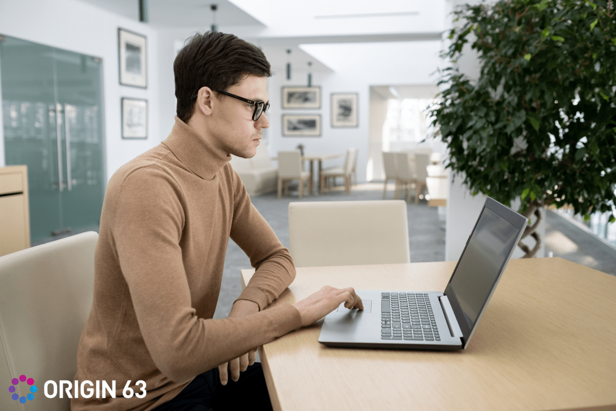 Exploring Hubspot Leads And Prospecting - Best Abstract Arts in Mobile