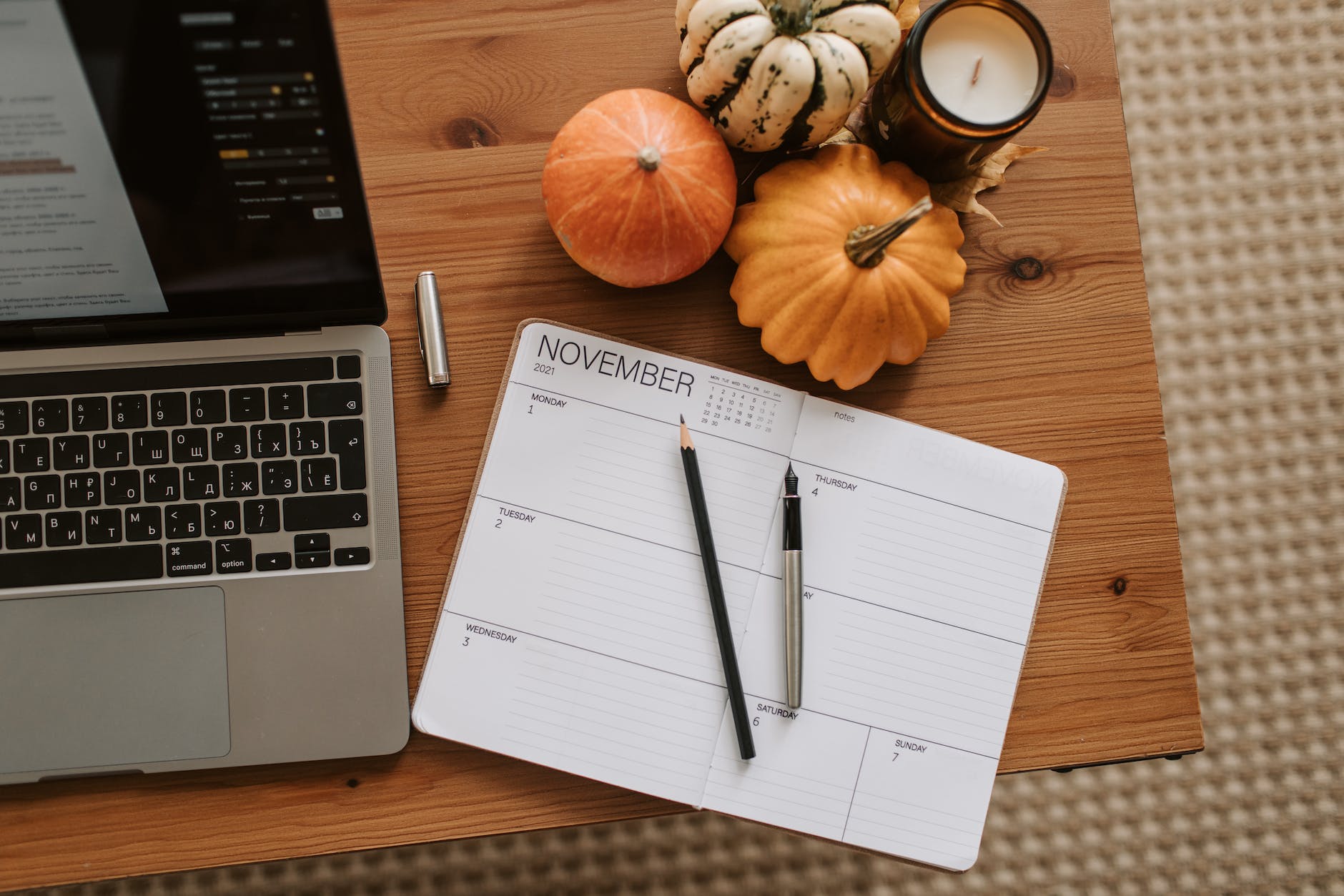 Calendrier des vacances pour les médias sociaux