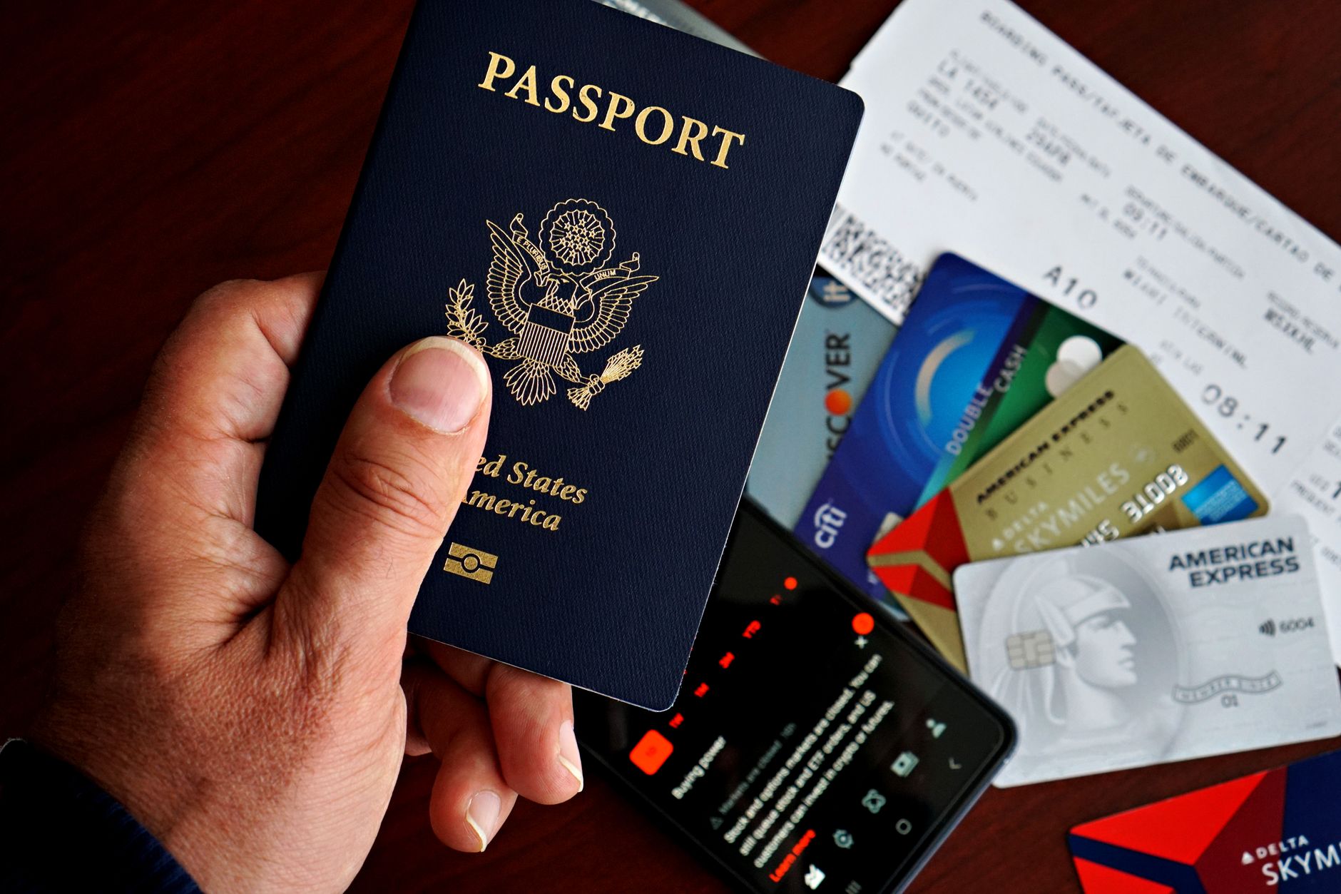 Is Skiplagged Legit? The Ultimate Insider Guide to Finding Unbeatable Flight Deals